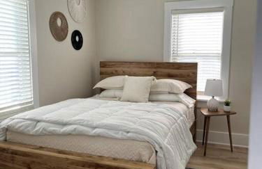 Cedar Street Retreat - Heart of Aksarben! - Foto 10