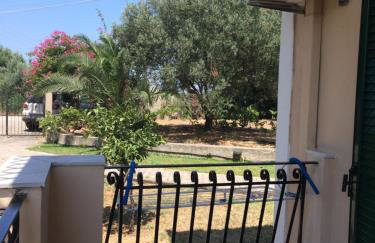 Koukounaries Studios - Foto 9