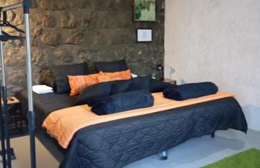 Basaltic House Pedreira - Photo 8