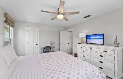 Gorgeous! Petey's Place! Waterfront! Private Pool! Free Activities Included! - Foto 38