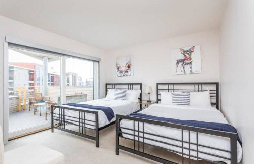 Upscale 3BR Penthouse by CozySuites - Foto 10