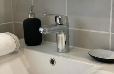 Bel appartement T3 au 1er étage avec cour intérieure au RDC - Villa Marie - Foto 21