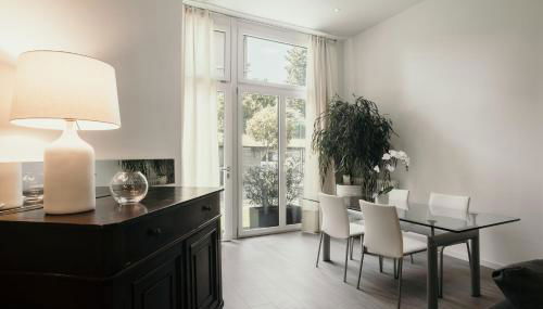 GuestHost - Studio 1 Deisgn Apartment with Car Parking! - Foto 2