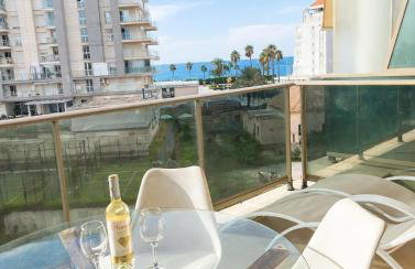 Larimar Apartament balcón y vistas al mar y al Peñón, piscina y parking - Foto 2
