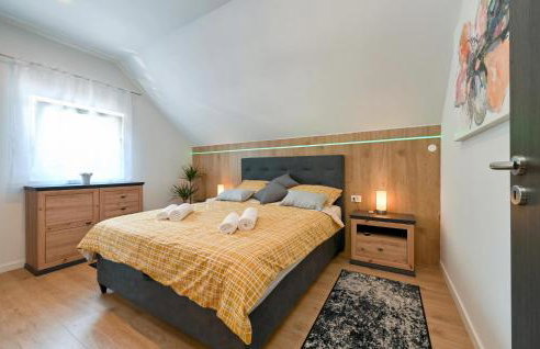 Beautiful Home In Vrtnjakovec - Foto 30