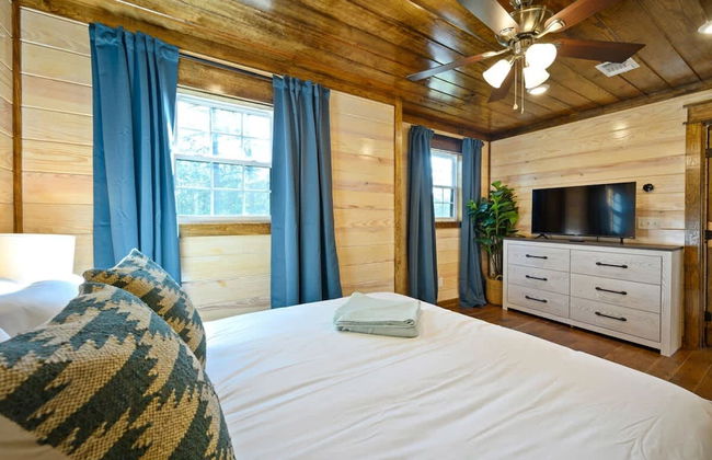 Family-friendly Broken Bow Cabin w spa Game Room - Foto 21