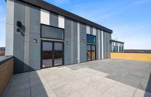 Emerald Escape, Free Parking, 2 Bath, Sleeps 8 Near American Dream and The Airport, King Bed and 2 Queen Beds, Washer and Dryer - Foto 38