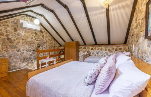 Rustical Resort Kokori i with Shared Outdoor Swimming Pool - One Bedroom Apartment with Terrace - Foto 19