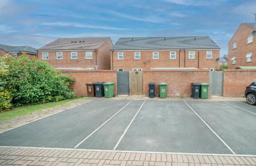 Peaceful 3 BD with 2 King Beds - Photo 25