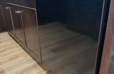 Cozy Stay with Pool Relax with Easy Access to Highway - Foto 38