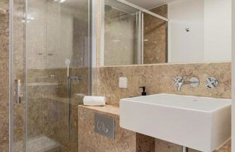 Calçada de Santo Amaro Apartments - Photo 52