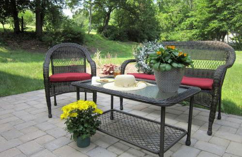 Historic Cottage with Country Charm Next to Creek in Carlisle, Pennsylvania - Foto 5