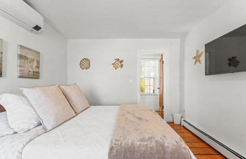 Historic Mystic Home, Walk to Seaport and Downtown - Foto 15