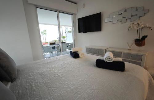 Luxury Frontline Residence - EHHouse - Photo 17