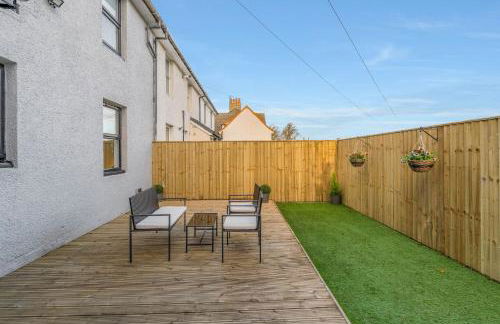 Parkside 2 bedroom house near Dunfermline & Edinburgh - Photo 26