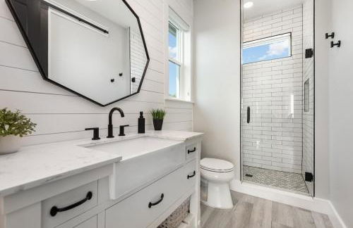 The C House - Photo 29