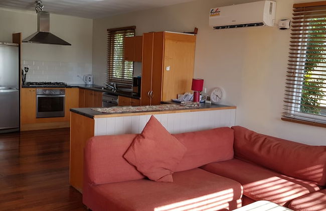 Spacious 2-Storey Home By The Bay: Sleeps 12 - Foto 22