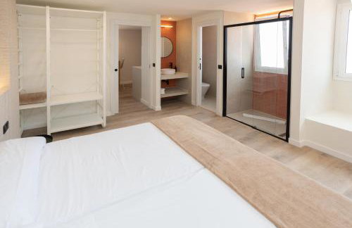 Apartamentos San Antonio Beach - Foto 2