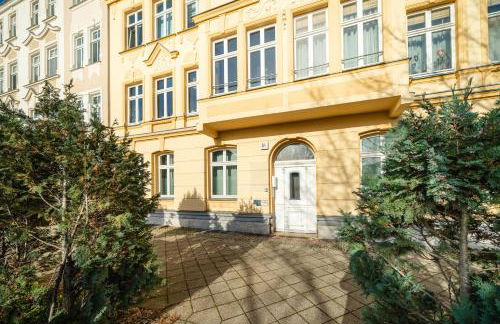 BlissPlace 3 Zi Premium Apartment nahe GETEC Arena mit Kingsize Betten und Balkon - Foto 19