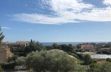 T2 - Rez de Jardin, proche de la mer - Foto 11