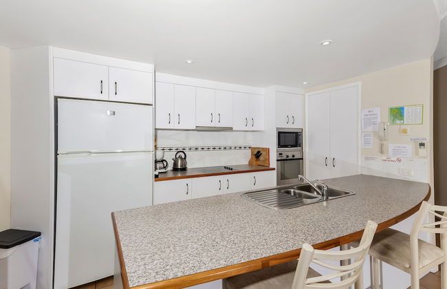 Mediterranean Apartments - Unit 4 - Photo 4