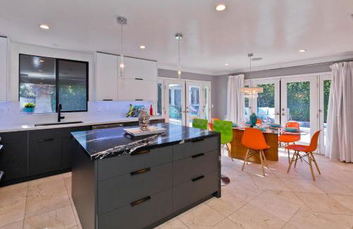 Pineapple Splash! Complete Privacy! Salt Pool! - Photo 45