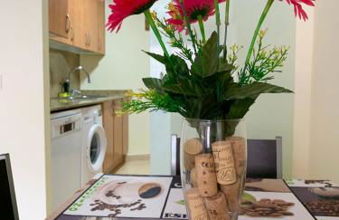 Bright & spacious 2BR in Fenals with pool view - Foto 6