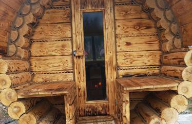 Domki nad rzeką w Komańczy - Foto 4