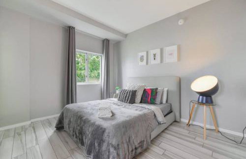 Wynwood Amazing Condo Sleeps 5 Close to Beach - Foto 4