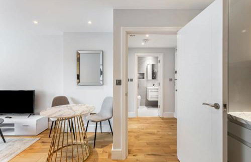 Smart 1 Bed Apartment in the Heart of Eastleigh - Foto 7