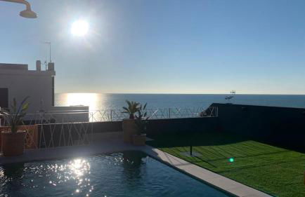 ON VILLAGE DELUXE - Photo 18