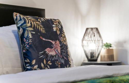 Mariah Flat - 2 Bedroom getaway in Pontypool - Photo 5