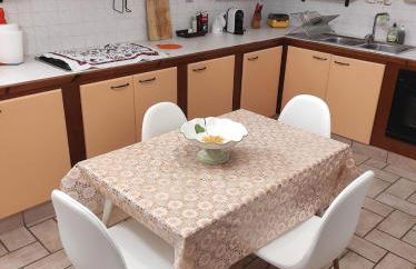 Rustico con Camino, Vista Unica e free parking - Foto 40