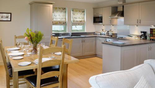 Petronella - Photo 5