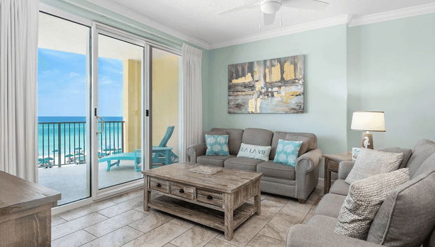 Beach Breeze by Avantstay Beachfront, Beach Chairs Included, 2 Pools! - Foto 5, Interior