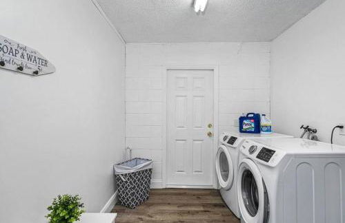 Stunning Heated Pool House Close to Tampa & Casino - Foto 37