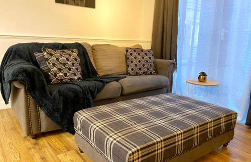 EasyRest Spalding - 4 Beds & Free Parking - Central & Modern Open Plan Apartment - Convenient Location - Foto 3