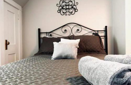 All Seasons Cottage - Game Room - Firepit By Zen Living Short Term Rental - Foto 36