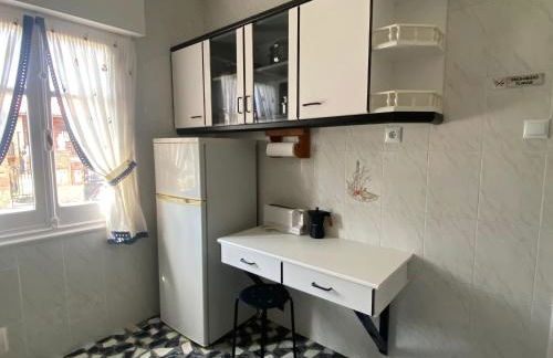 Bajo con terraza a 5 min de la playa (3 hab-6 per) - Foto 18