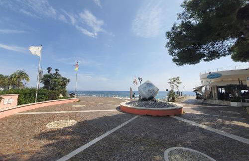 Appartamento in centro a 30m dal mare - Foto 6