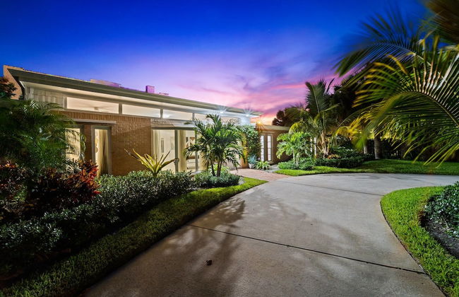 4BR Intracoastal Retreat With Pool, Games & More! - Foto 34