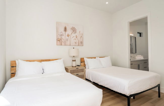 Spacious Bay - Photo 14