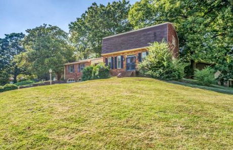 Near the Airport and Graceland Holmesdale Hideout - Foto 45