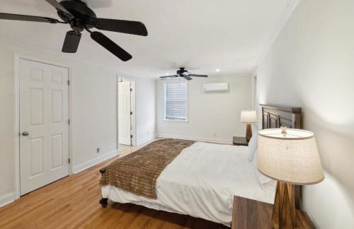 5-Acre Retreat Private Pool Outdoor Bar Fishing Pond & Game Room - Foto 9