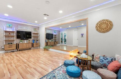 The Hummingbird House, Sauna & Mountain Views! - Foto 35