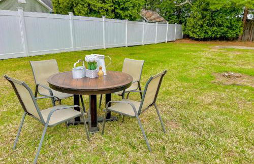 Maplewood Manor - Unit 2 - Foto 32