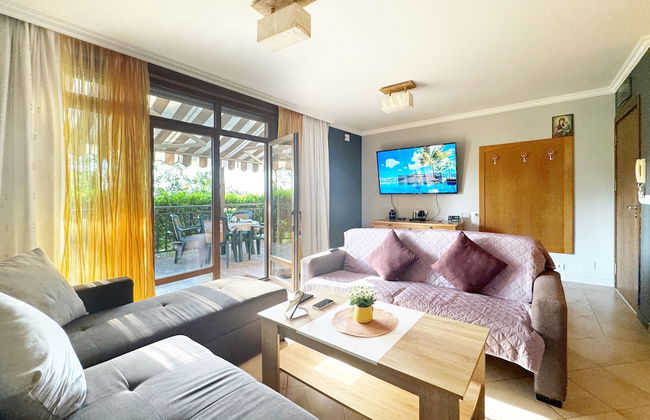 Stunning 2-bed Apartment in Sozopol - Photo 10