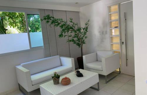 Casa super agradável em Busca Vida a 100m da praia! - Foto 79