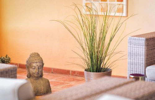 Elviria Apartment - Photo 8