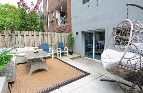 Stylish 3BR w Pool Table & Garage - Foto 30